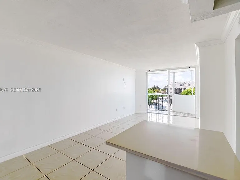 1990 Marseille Dr #402 — Photo 12