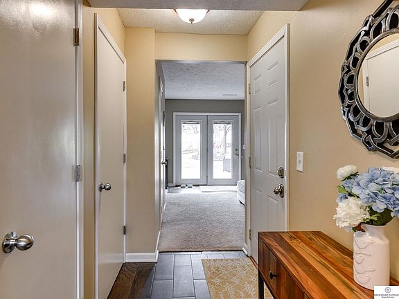 4th image of 15118 Stony Brook Blvd