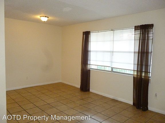 2nd image of 1698 Stuckey Ave APT 29