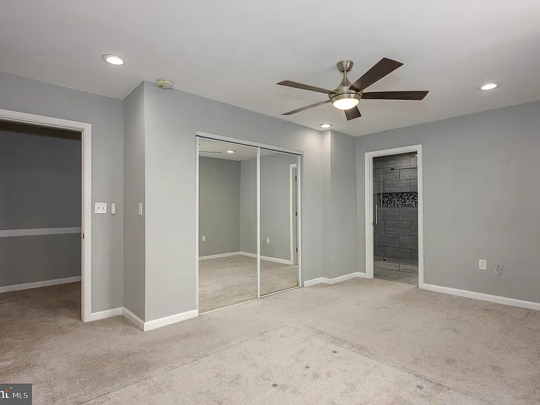 4616 Curtis Ave #B — Photo 9