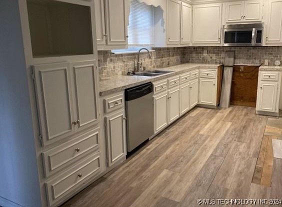 2nd image of 1302 SE 1st St