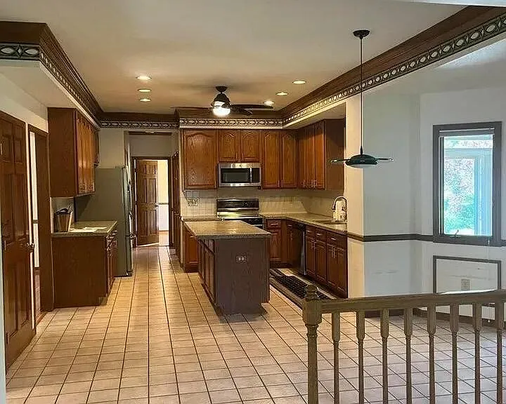 7609 Johntimm Ct — Photo 15