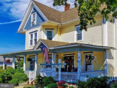 4141 Main St, Chincoteague Island, VA, 23336