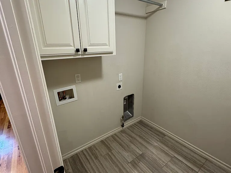 912 W Fargo St — Photo 29