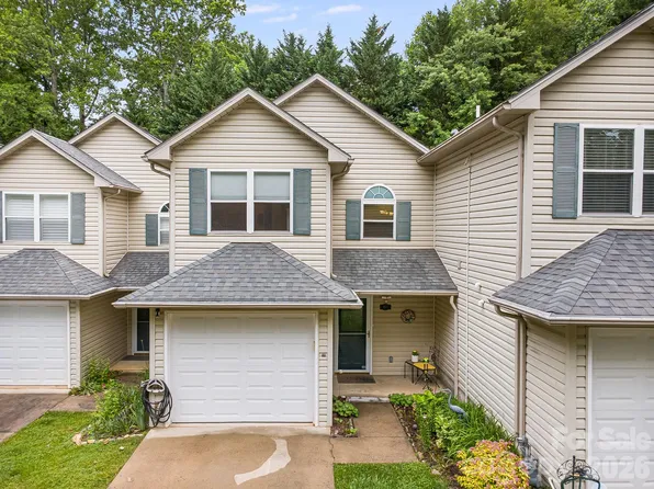 108 S Park Ln #108, Black Mountain, NC 28711