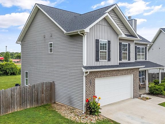 3rd image of 6979 Holliday Park Ln