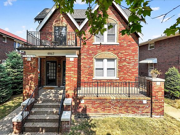 3rd image of 4967 Miami St #942