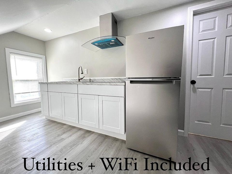 1st image of 190 Jewett St #4