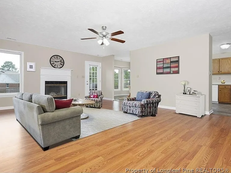 7132 Kearny Ave — Photo 5
