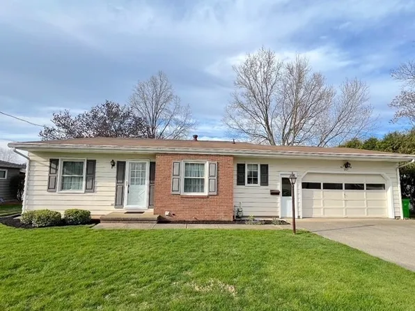 807 Evergreen Dr, Dover, OH 44622