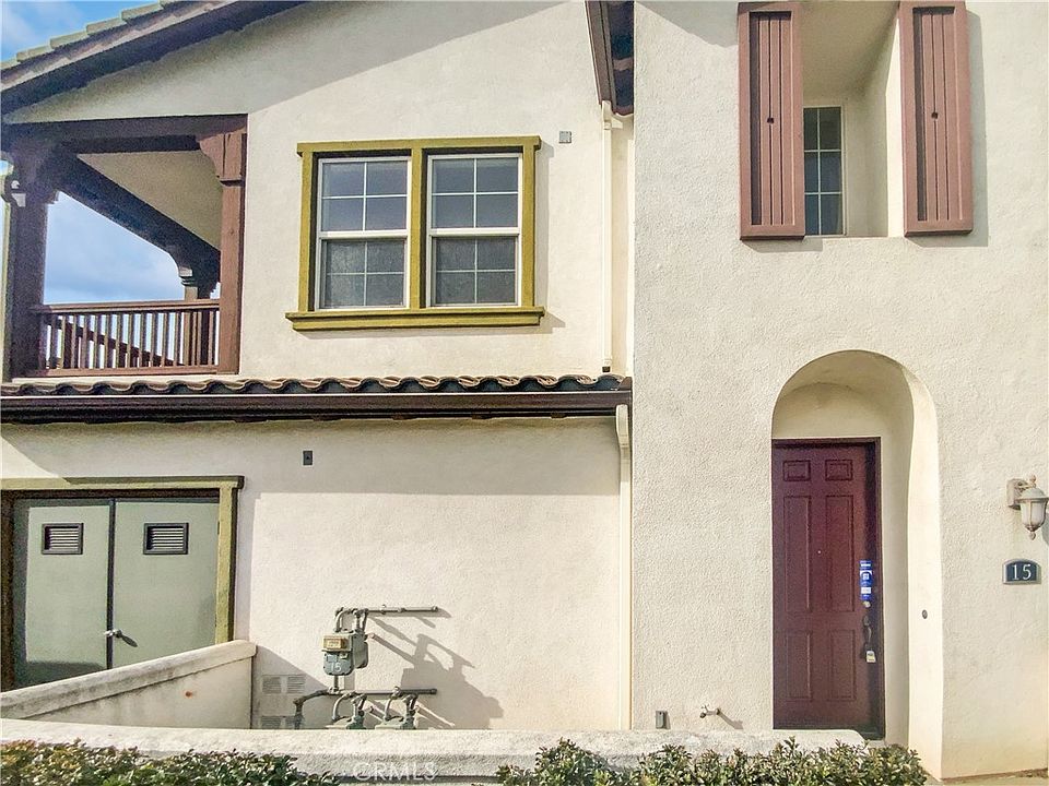 1st image of 2750 E Oak Hill Dr Unit 15