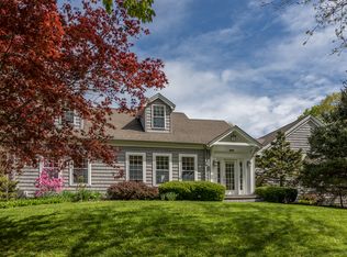 2 Brinsmade Ln, Sherman, CT 06784