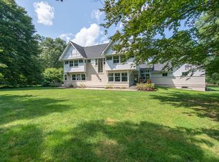 144 Trapelo Rd, Lincoln, MA 01773
