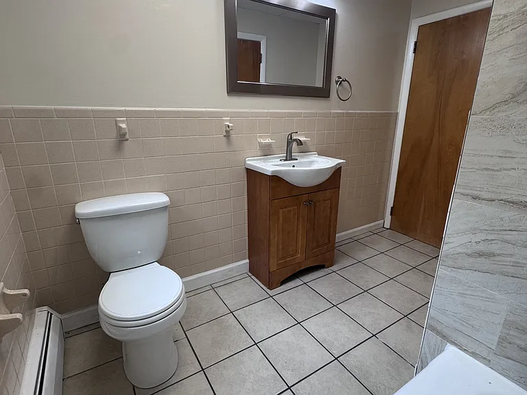 400 Riverside Dr #OVERLOOKBSMT2 — Photo 6