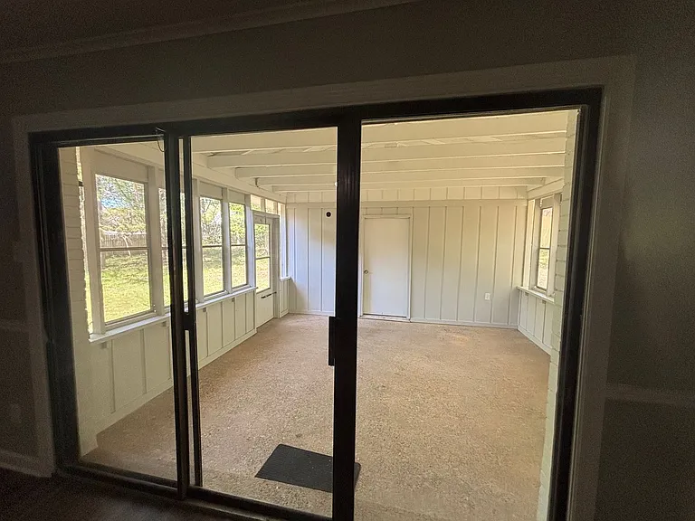 8280 Chippingham Dr — Photo 20