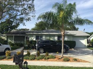 22749 Sleepy Brook Ln, Boca Raton, FL 33428