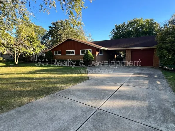 1409 W 53rd Pl, La Grange Highlands, IL 60525