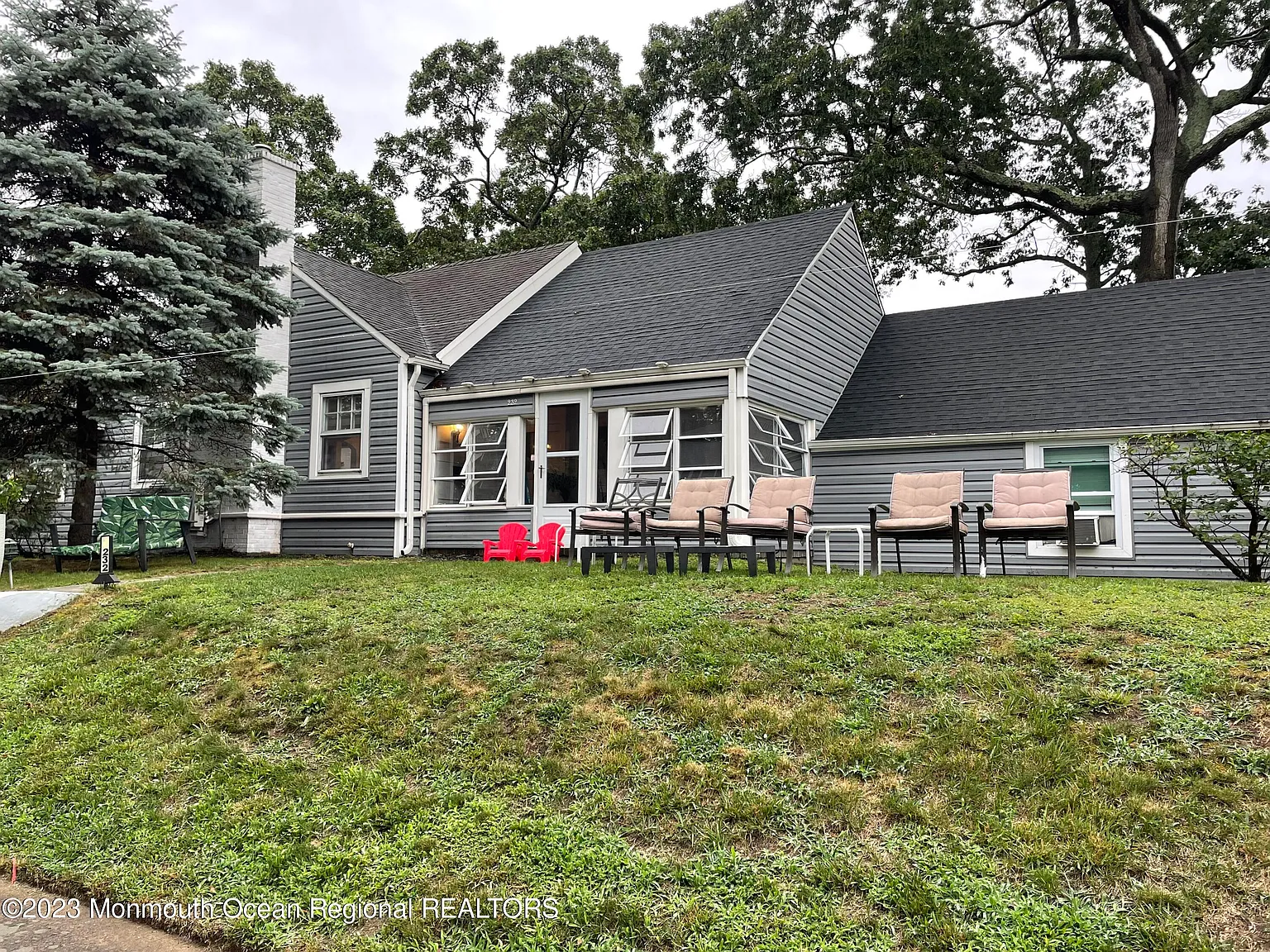 3 bed, 1191 sqft, $1,850 — Photo 1