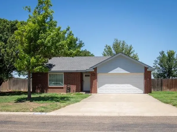 1829 Sioux Dr, Dalhart, TX 79022