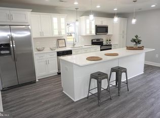 699 Hilltop Rd, Baltimore, MD 21226