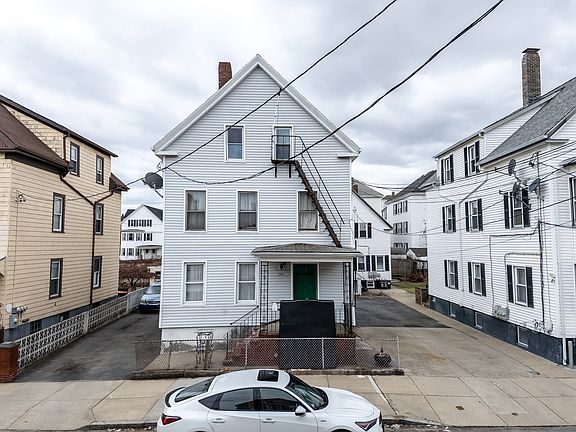 3rd image of 191 Bonney St