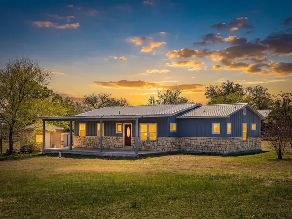 255 Thompson Road, Dale, TX 78616