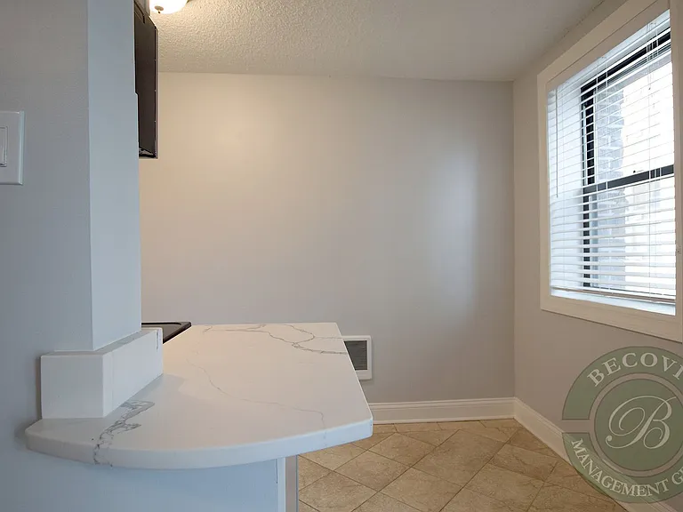 The Legacy HB at Clarendon Park — Photo 31