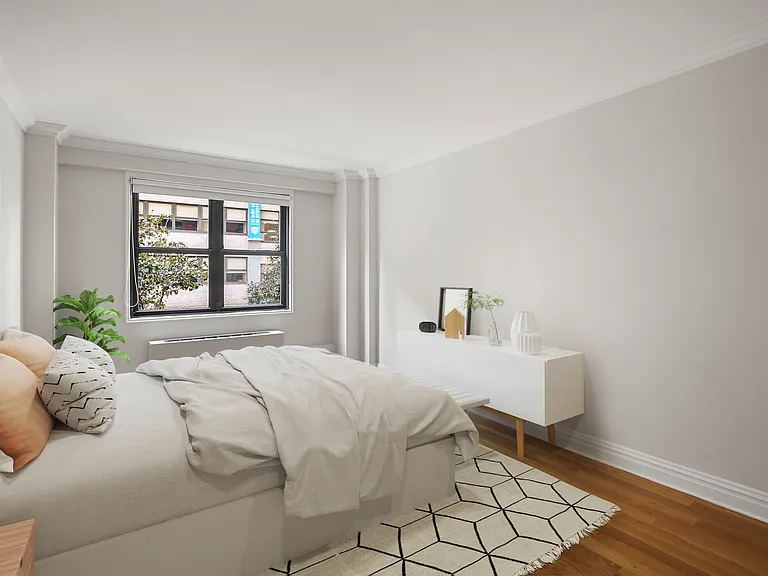 141 E 33rd St #2C — Photo 7
