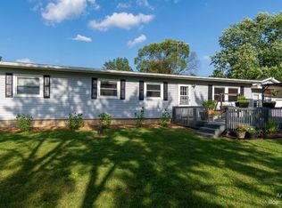 12101 N Adrian Hwy, Clinton, MI