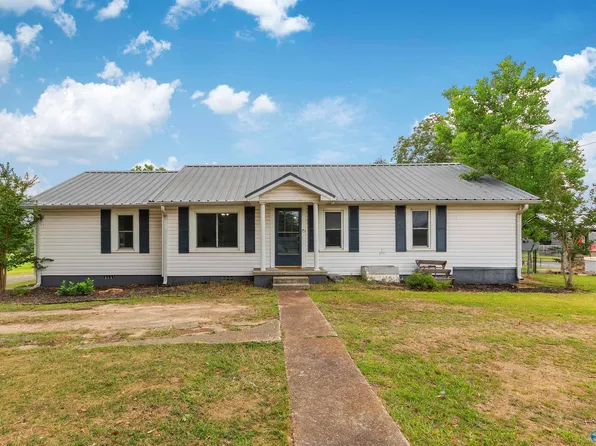 650 Sundown Dr NW, Arab, AL 35016