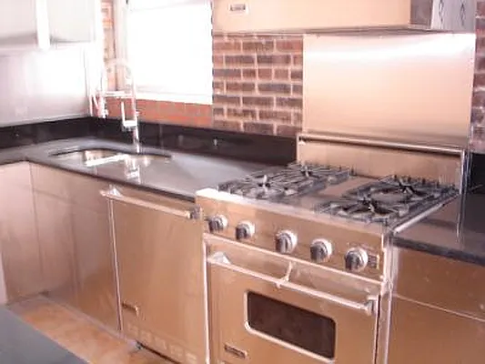 Rented by Bond New York | media 6