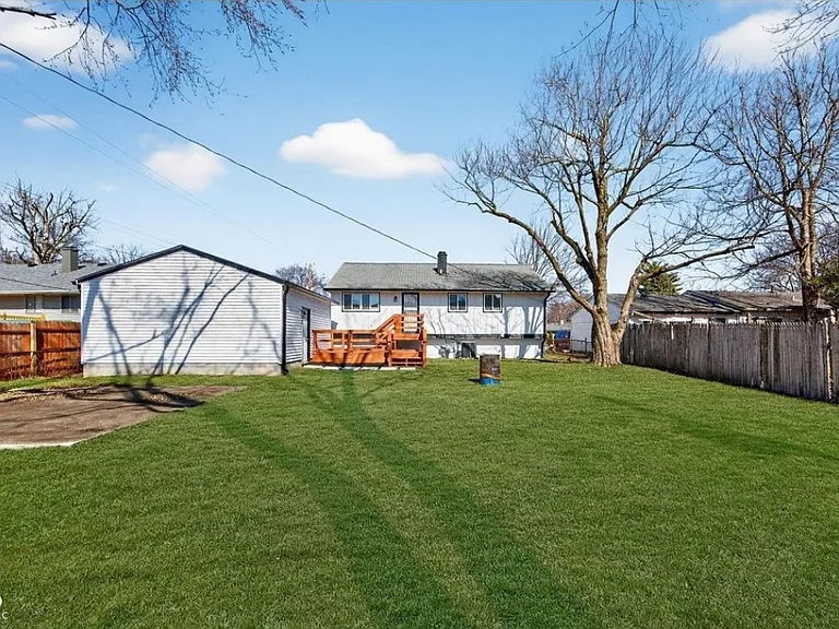 5625 Gateway Dr — Photo 18