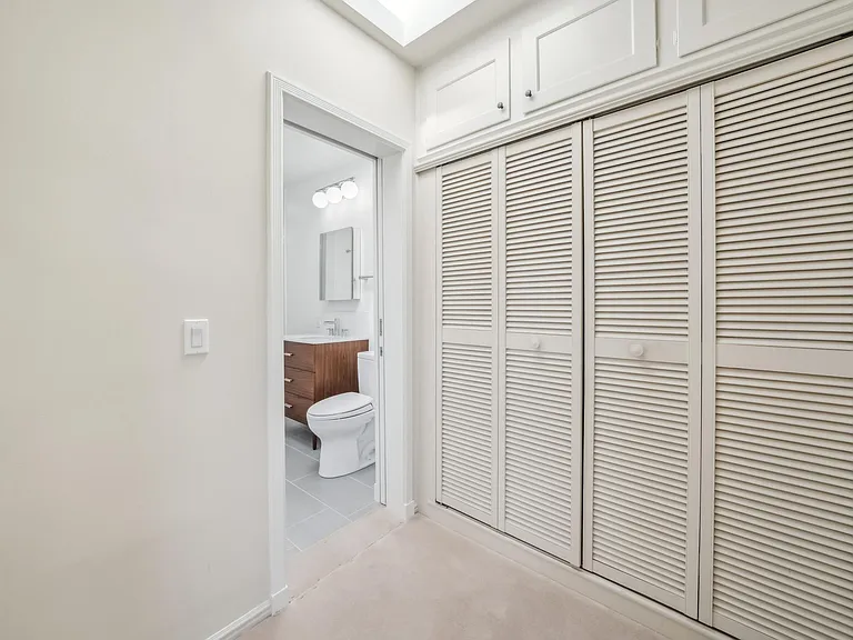 3rd bedroom closet
