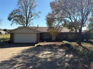 402 Durham, Pocola, OK 74902