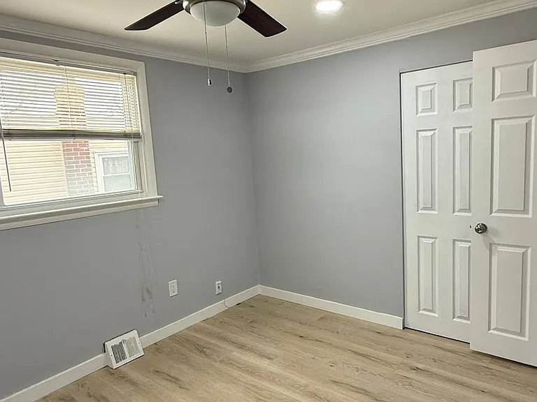 707 Gorman St — Photo 12