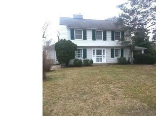 611 Conestoga Rd, Berwyn, PA 19312