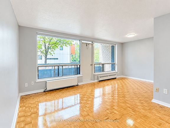 3rd image of 363 Lakeshore Rd E #207