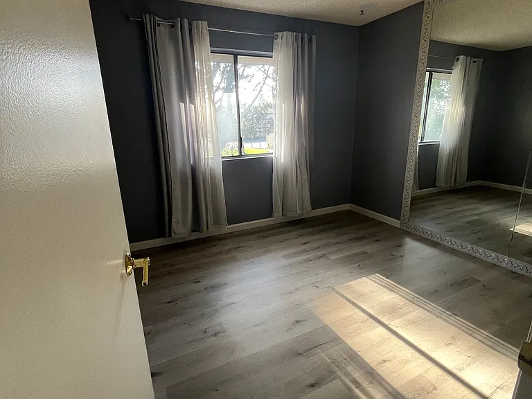 Room 2 from door