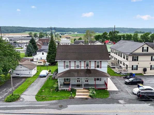 14 N Kinzer Rd, Kinzers, PA 17535