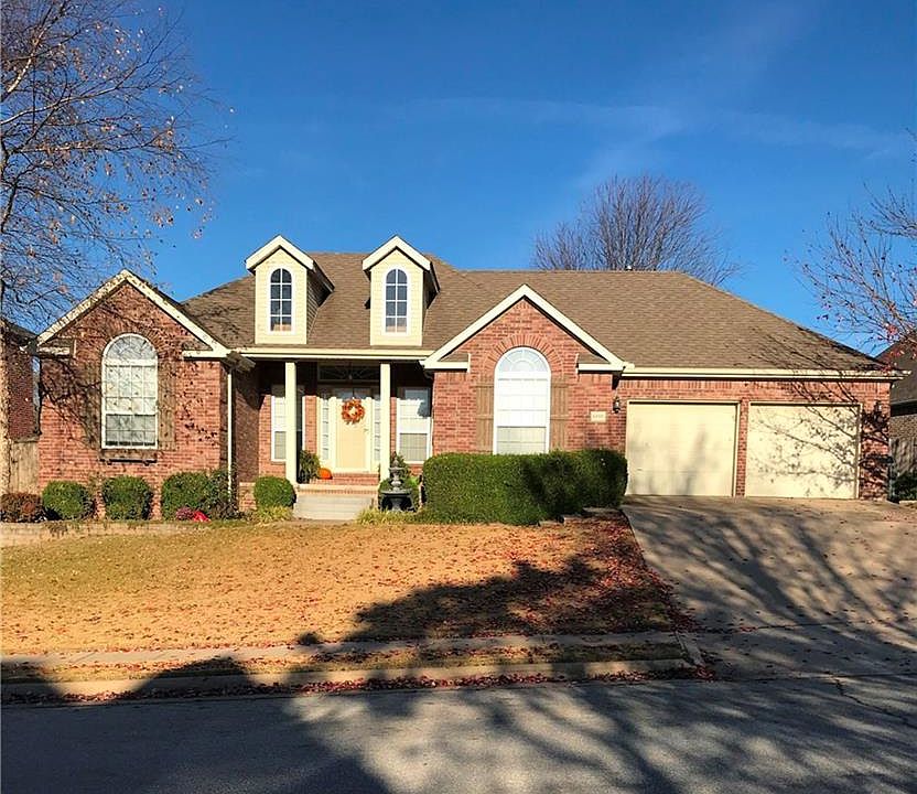 1st image of 6109 W Pleasant Dr
