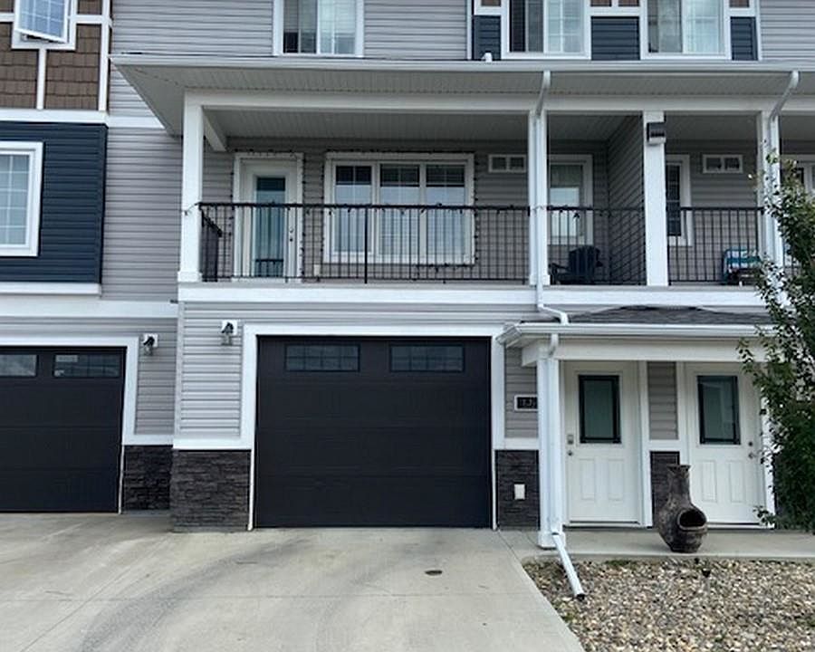 1st image of 10104 114a Ave #137
