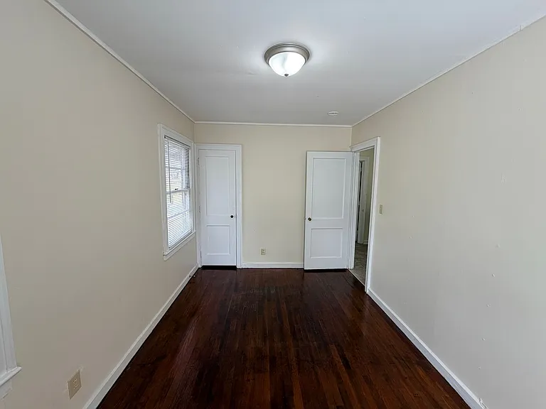 1701 N Troup St — Photo 13