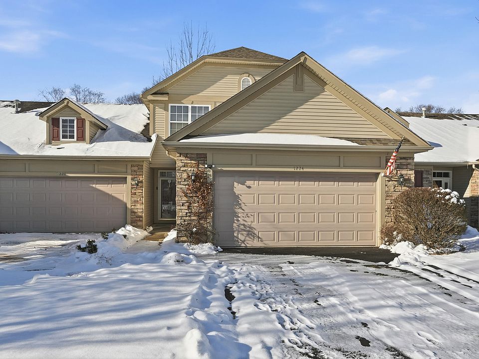 1st image of 1224 Lily Ln