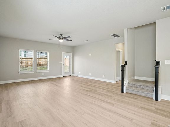 7th image of this home