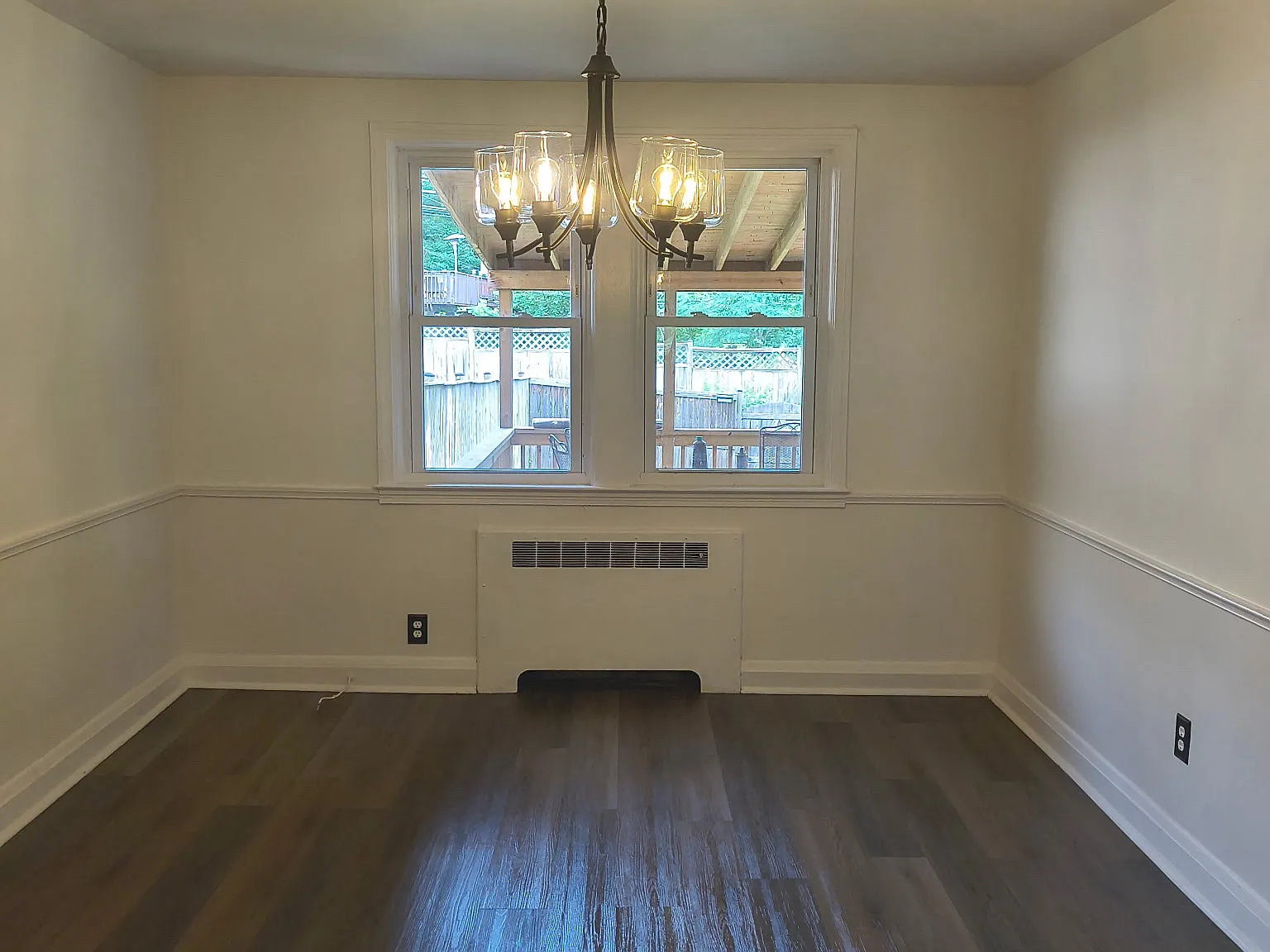 3 bed, 2.5 bath, 1496 sqft, $2,150 — Photo 4