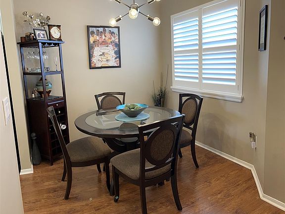 4th image of 7775 Southampton Terrace #313