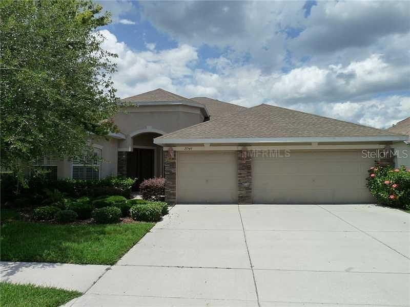 1st image of 23549 Abercorn Ln