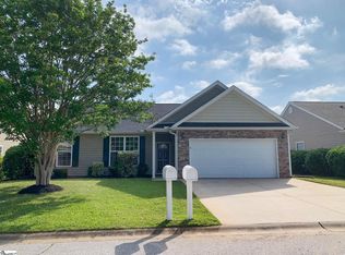 15 Tack Ln, Greer, SC 29650