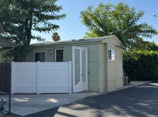 151 Geronimo St, Palm Springs, CA 92264