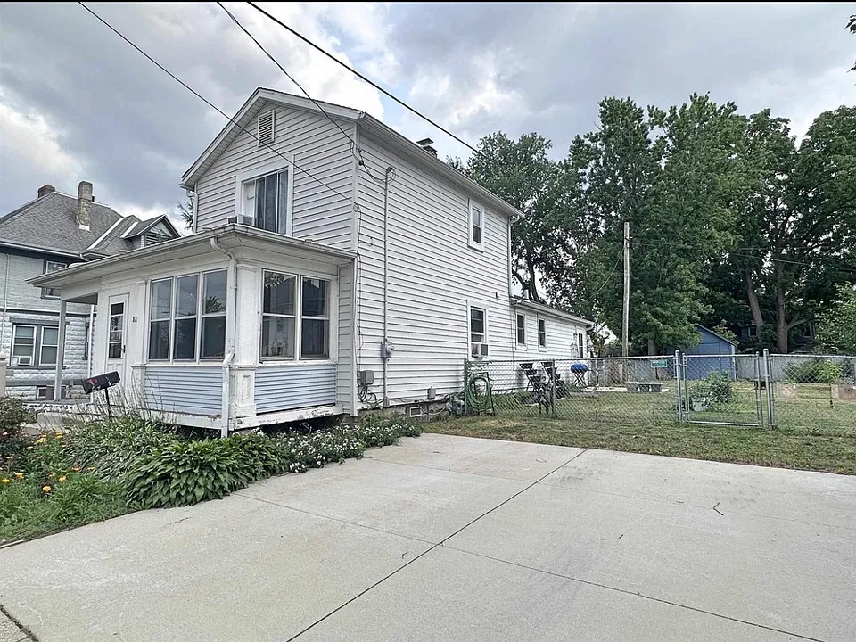 811 McKinley St